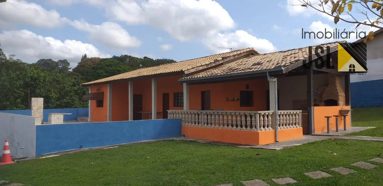 Foto 1 de Chácara com 2 quartos à venda, 1600m2 em Portal Mantiqueira, Cacapava - SP