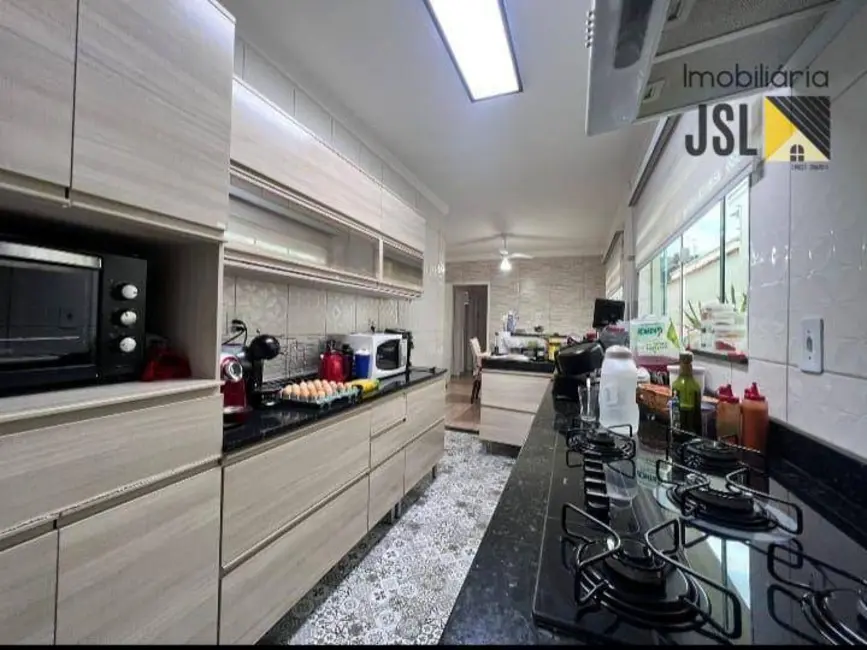 Foto 5 de Casa com 3 quartos à venda, 250m2 em Jardim Campo Grande, Cacapava - SP