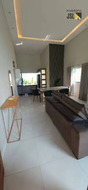 Foto 2 de Casa de Condomínio com 3 quartos à venda, 300m2 em Cacapava - SP