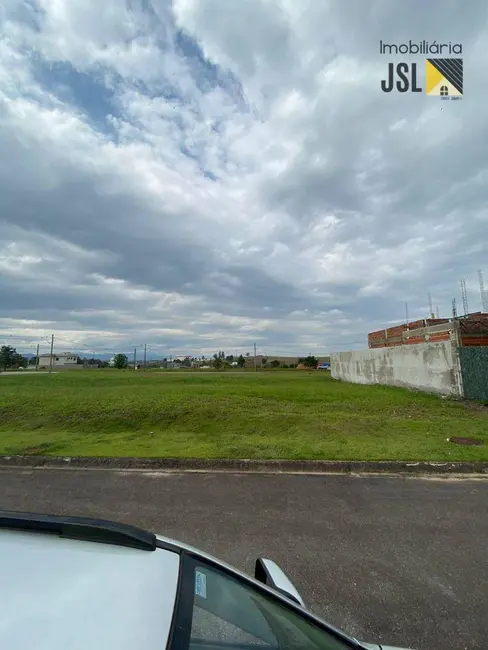 Foto 1 de Terreno / Lote à venda, 360m2 em Santa Luzia, Cacapava - SP