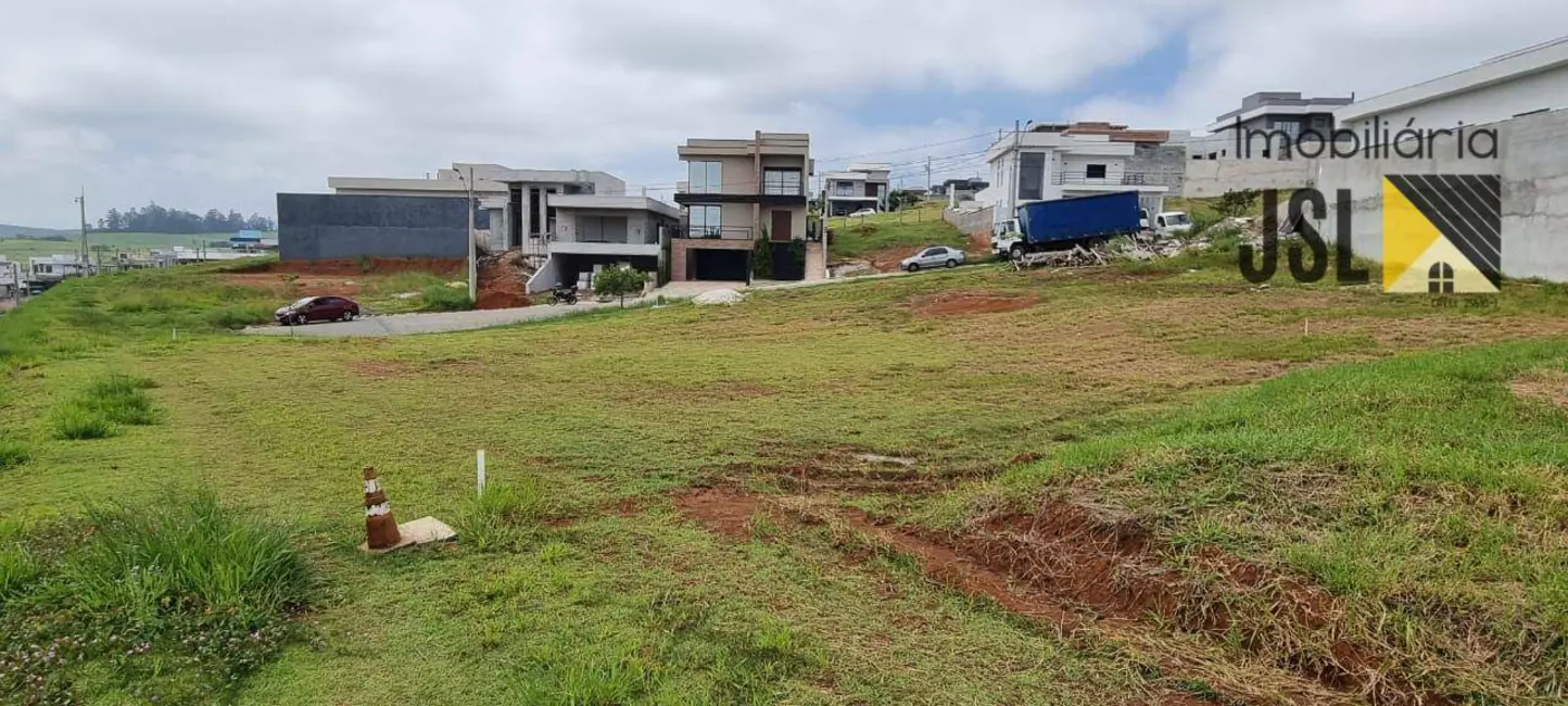 Foto 2 de Terreno / Lote à venda, 600m2 em Guamirim, Cacapava - SP