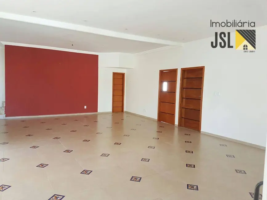 Casa de Condomínio com 5 quartos à venda, 1200m2 em Residencial Santa Helena, Cacapava - SP - imagem 1 Foto 1 de Casa de Condomínio com 5 quartos à venda, 1200m2 em Residencial Santa Helena, Cacapava - SP