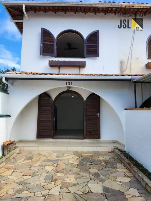 Foto 2 de Sobrado com 2 quartos à venda, 111m2 em Vila Resende, Cacapava - SP
