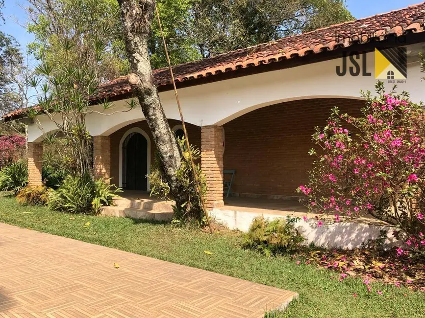 Chácara com 2 quartos à venda, 5400m2 em Cacapava - SP - imagem 3 Foto 3 de Chácara com 2 quartos à venda, 5400m2 em Cacapava - SP