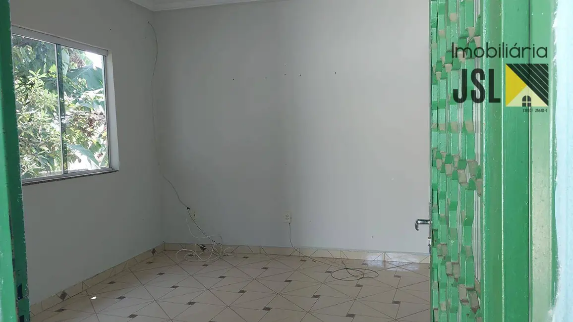 Foto 2 de Casa com 2 quartos à venda, 500m2 em Vila Medeiros, Cacapava - SP