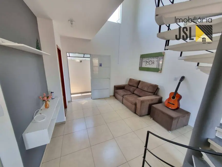 Foto 1 de Apartamento com 2 quartos para alugar, 85m2 em Vila Resende, Cacapava - SP