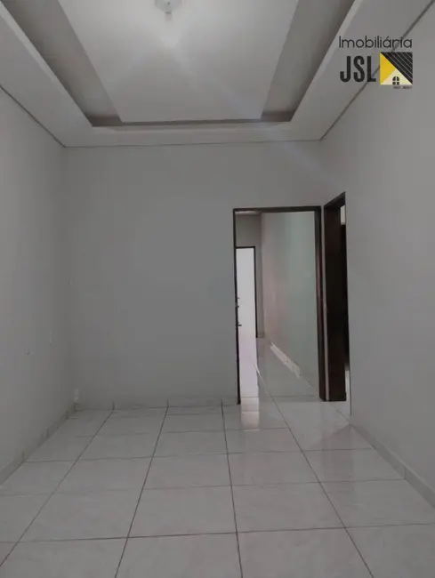 Foto 2 de Casa com 2 quartos à venda, 140m2 em Jardim Panorama, Cacapava - SP