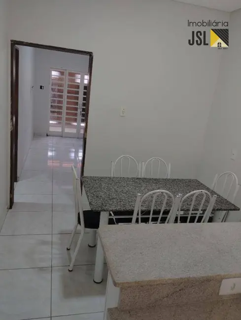Foto 4 de Casa com 2 quartos à venda, 140m2 em Jardim Panorama, Cacapava - SP