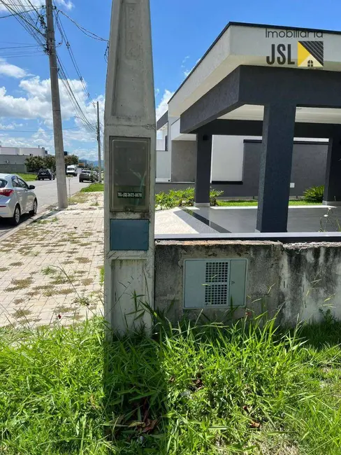 Foto 5 de Terreno / Lote à venda, 250m2 em Tremembe - SP