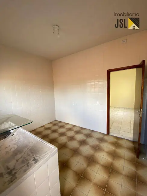 Foto 4 de Apartamento com 2 quartos para alugar, 80m2 em Vila São João, Cacapava - SP