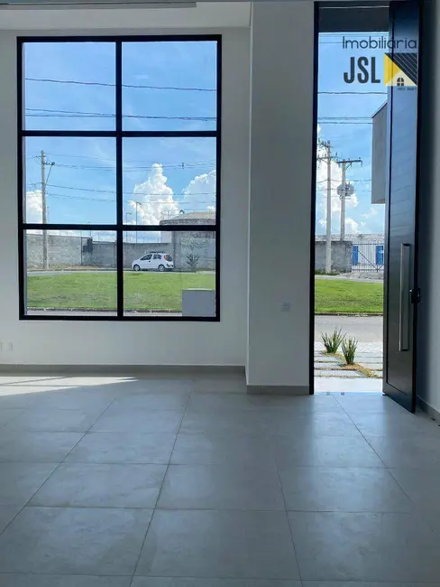 Casa de Condomínio com 3 quartos à venda, 399m2 em Parque Residencial Maria Elmira, Cacapava - SP - imagem 3 Foto 3 de Casa de Condomínio com 3 quartos à venda, 399m2 em Parque Residencial Maria Elmira, Cacapava - SP