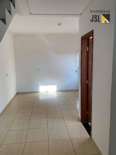 Foto 4 de Sobrado com 2 quartos à venda, 100m2 em Residencial Esperança, Cacapava - SP