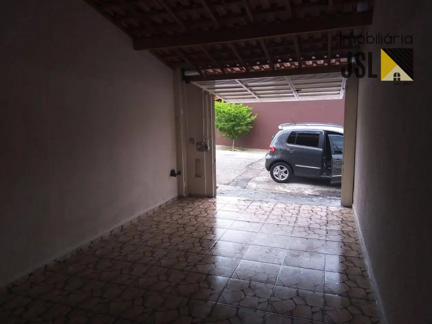 Foto 2 de Casa com 2 quartos à venda, 87m2 em Jardim Panorama, Cacapava - SP