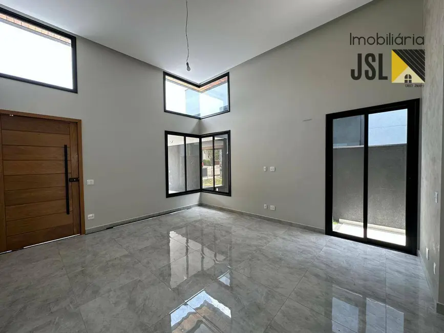 Foto 1 de Casa de Condomínio com 3 quartos à venda, 300m2 em Cacapava - SP