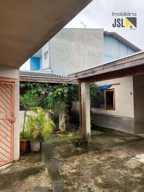 Foto 2 de Casa com 3 quartos à venda, 250m2 em Village das Flores, Cacapava - SP