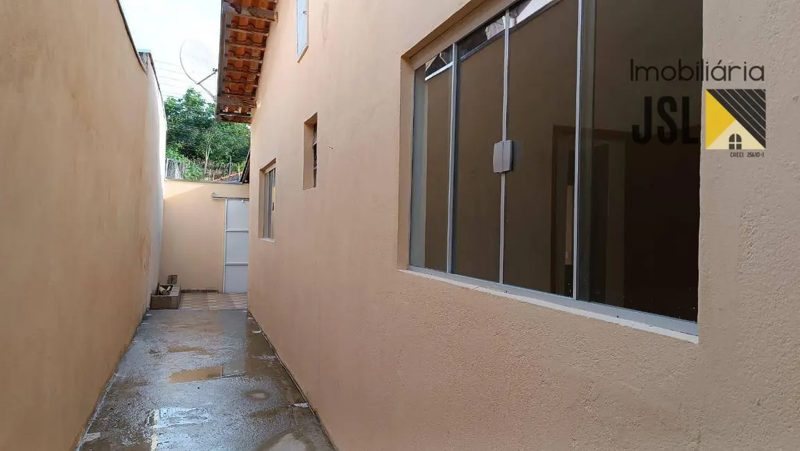 Foto 4 de Casa com 2 quartos à venda, 175m2 em Parque Residencial Nova Caçapava, Cacapava - SP