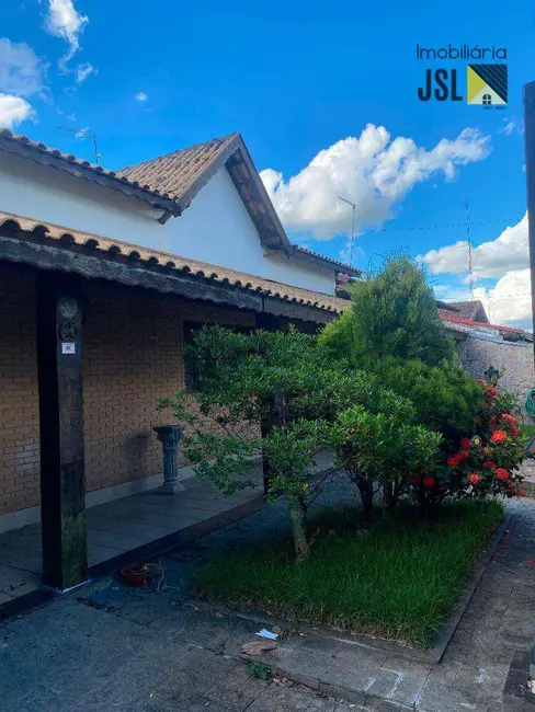Foto 1 de Casa com 3 quartos à venda e para alugar, 375m2 em Cacapava - SP