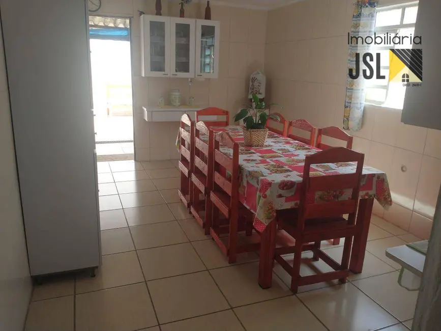 Foto 4 de Casa com 3 quartos à venda, 250m2 em Parque Residencial Nova Caçapava, Cacapava - SP