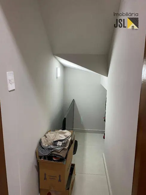 Sobrado com 2 quartos à venda, 110m2 em Borda da Mata, Cacapava - SP - imagem 8 Foto 8 de Sobrado com 2 quartos à venda, 110m2 em Borda da Mata, Cacapava - SP