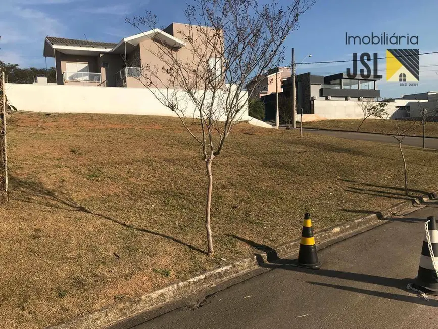 Foto 1 de Terreno / Lote à venda, 459m2 em Cacapava - SP