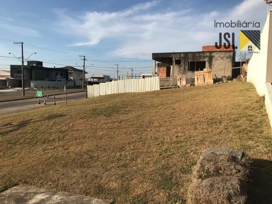 Foto 2 de Terreno / Lote à venda, 459m2 em Cacapava - SP