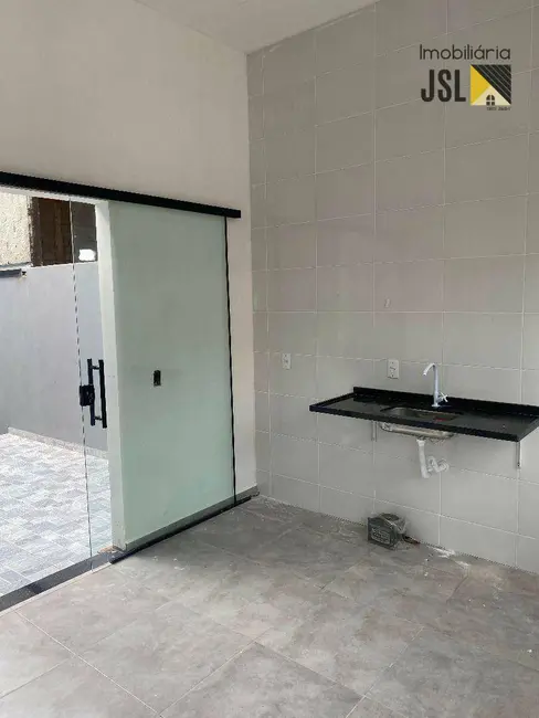 Foto 5 de Casa com 3 quartos à venda, 140m2 em Jardim Panorama, Cacapava - SP