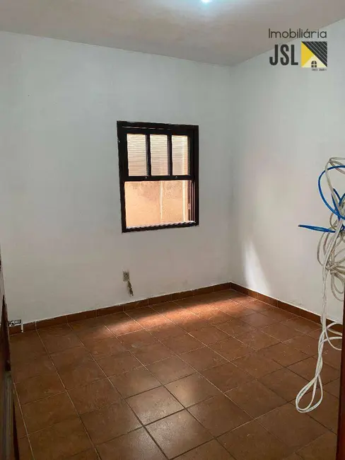 Foto 7 de Casa com 2 quartos à venda e para alugar, 138m2 em Vila Resende, Cacapava - SP