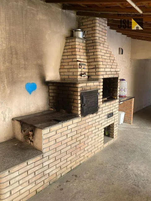 Foto 8 de Sobrado com 4 quartos à venda, 245m2 em Parque Residencial Santo André, Cacapava - SP