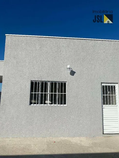Foto 2 de Casa com 2 quartos à venda, 180m2 em Cacapava - SP