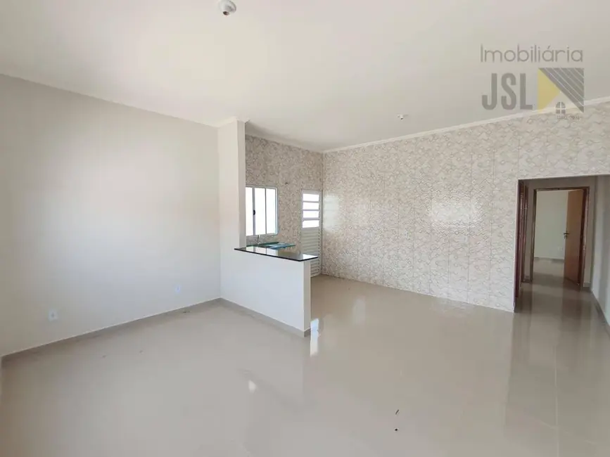 Foto 1 de Casa com 2 quartos à venda, 180m2 em Cacapava - SP
