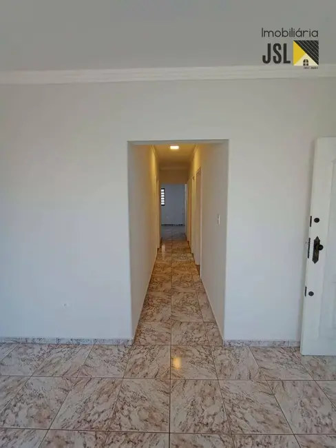 Foto 5 de Casa com 3 quartos à venda, 300m2 em Parque Residencial Maria Elmira, Cacapava - SP
