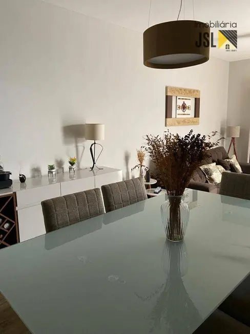 Casa com 4 quartos à venda, 125m2 em Jardim Maria Cândida, Cacapava - SP - imagem 5 Foto 5 de Casa com 4 quartos à venda, 125m2 em Jardim Maria Cândida, Cacapava - SP