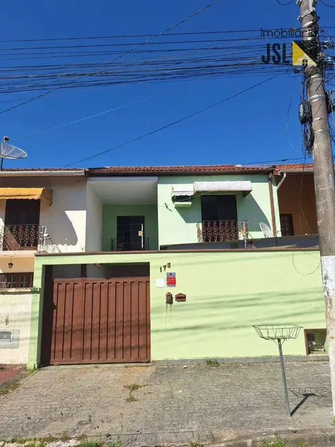 Foto 1 de Sobrado com 3 quartos à venda, 120m2 em Pontal de Santa Marina, Caraguatatuba - SP