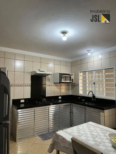 Foto 3 de Casa com 2 quartos à venda, 382m2 em Cacapava - SP