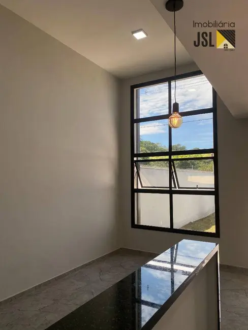 Foto 5 de Casa com 2 quartos à venda, 130m2 em Chácara Germana, Cacapava - SP