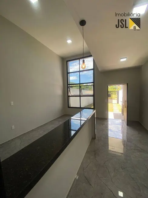 Foto 6 de Casa com 2 quartos à venda, 130m2 em Chácara Germana, Cacapava - SP