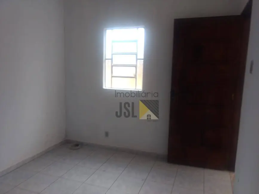 Foto 4 de Casa com 2 quartos à venda, 187m2 em Vila Santos, Cacapava - SP