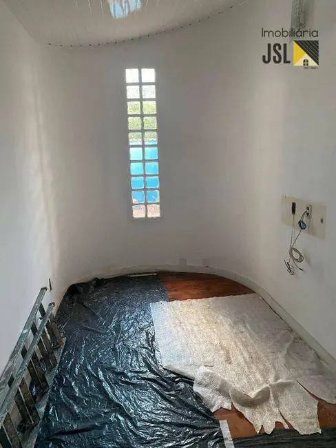 Foto 6 de Sobrado com 4 quartos à venda e para alugar, 330m2 em Vila Independência, Cacapava - SP