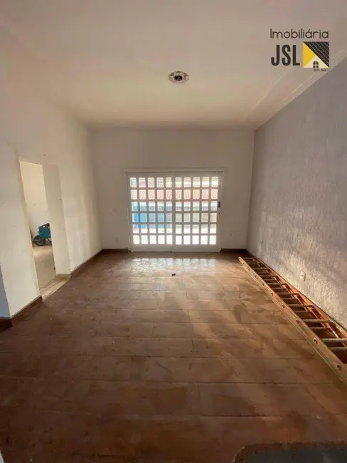 Foto 9 de Sobrado com 4 quartos à venda e para alugar, 330m2 em Vila Independência, Cacapava - SP