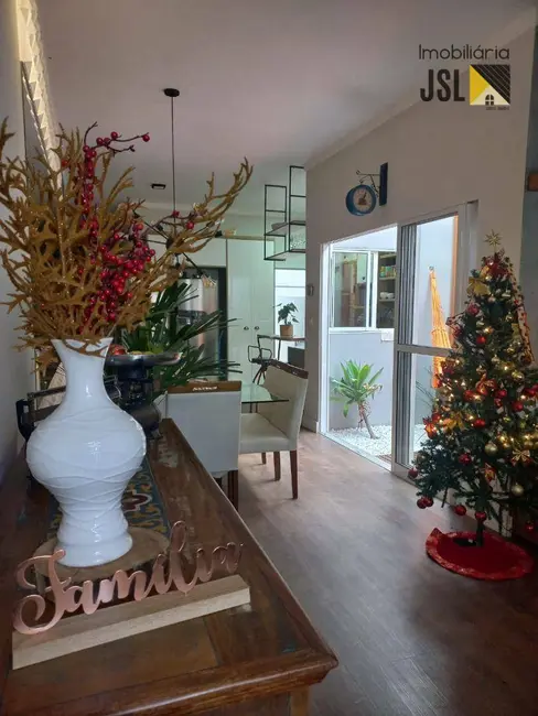 Foto 4 de Casa com 3 quartos à venda, 147m2 em Vila Santos, Cacapava - SP