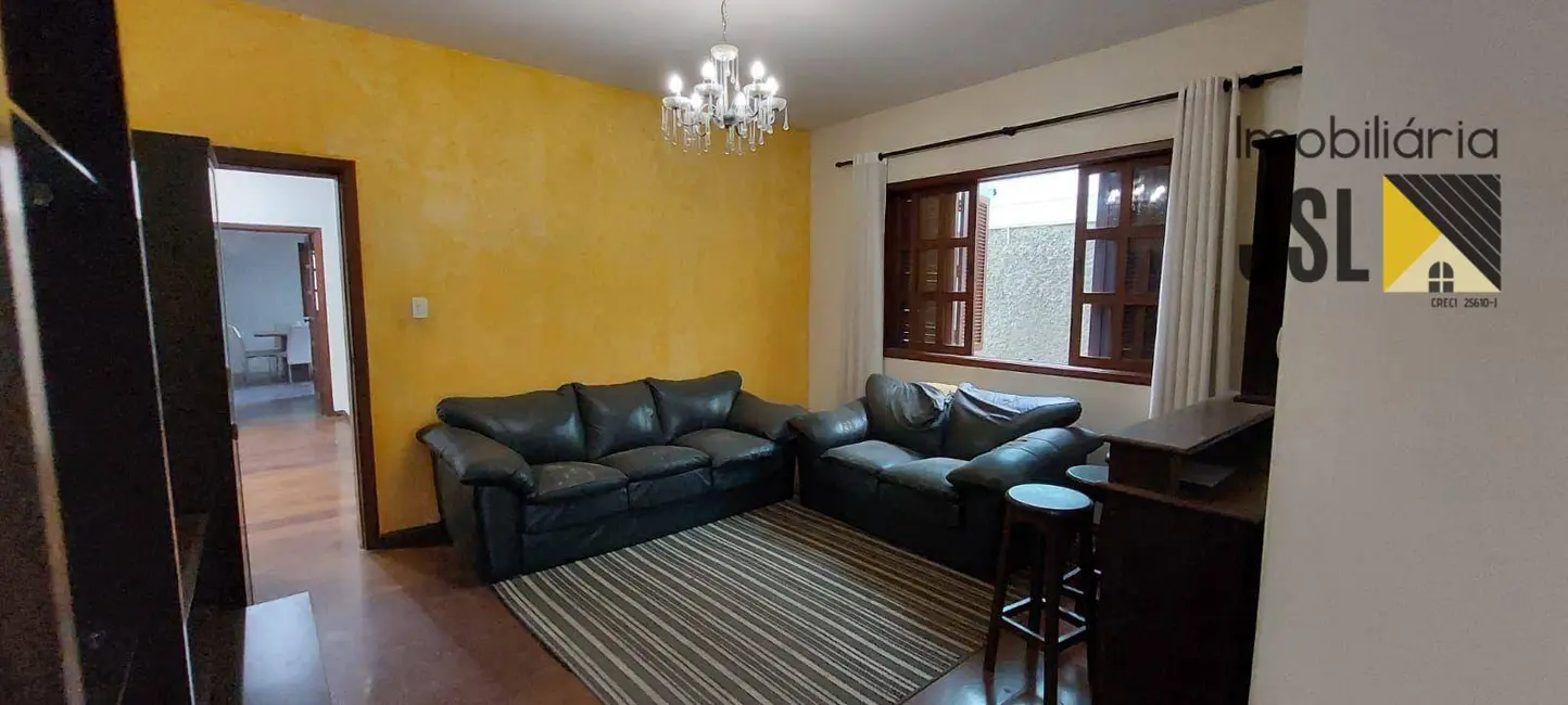 Foto 5 de Sobrado com 6 quartos à venda, 390m2 em Vila Resende, Cacapava - SP