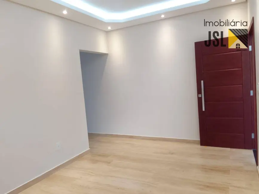 Foto 4 de Casa com 3 quartos à venda, 152m2 em Vila Santos, Cacapava - SP