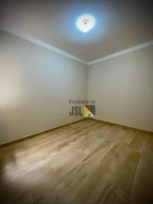 Foto 8 de Casa com 3 quartos à venda, 152m2 em Vila Santos, Cacapava - SP