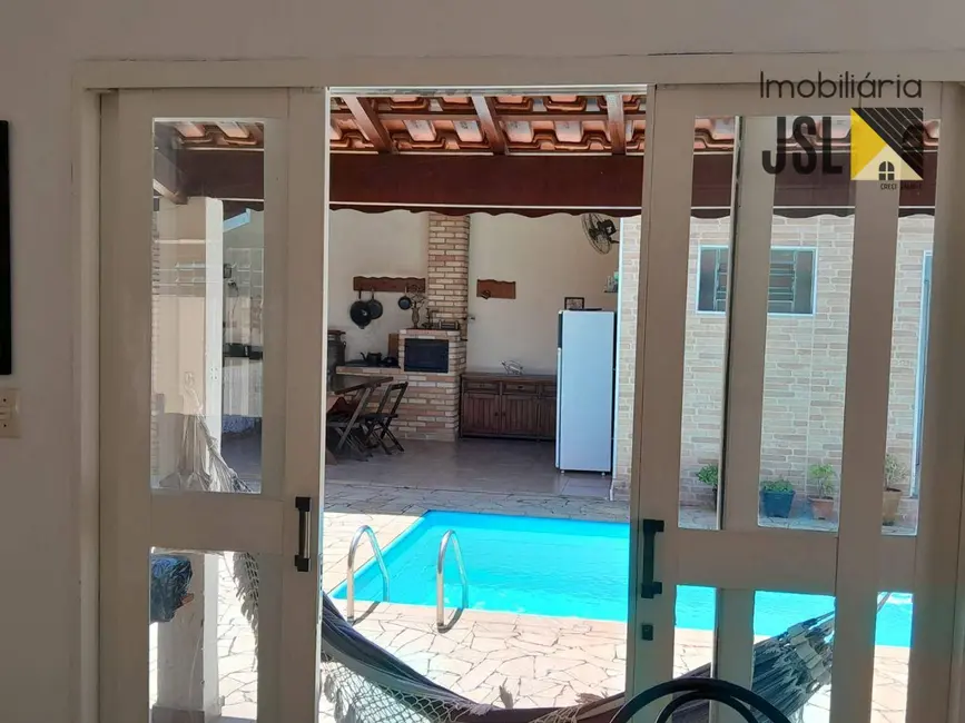 Foto 9 de Casa com 3 quartos à venda, 300m2 em Vila Santos, Cacapava - SP