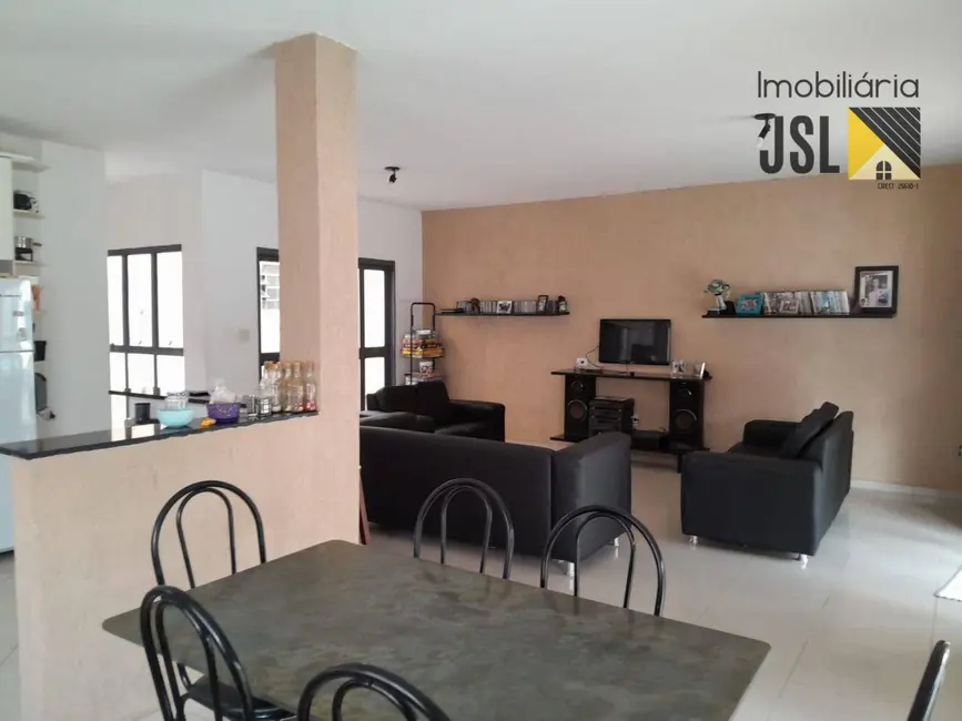 Foto 6 de Casa com 3 quartos à venda, 300m2 em Vila Santos, Cacapava - SP