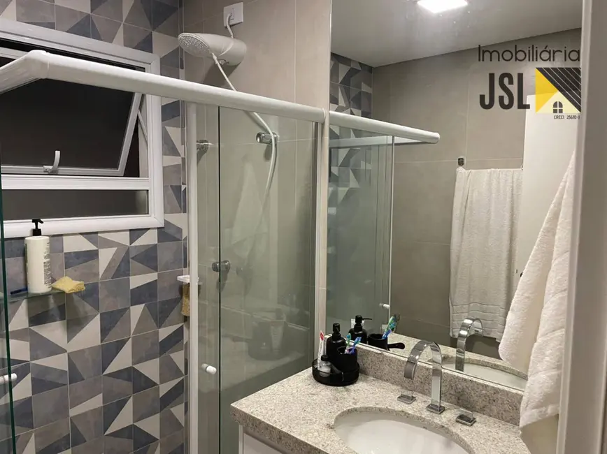 Foto 9 de Casa de Condomínio com 3 quartos à venda, 300m2 em Parque Residencial Maria Elmira, Cacapava - SP