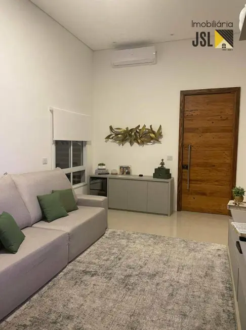 Foto 1 de Casa de Condomínio com 3 quartos à venda, 300m2 em Parque Residencial Maria Elmira, Cacapava - SP