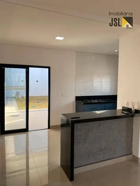 Foto 4 de Casa de Condomínio com 4 quartos à venda e para alugar, 300m2 em Cacapava - SP