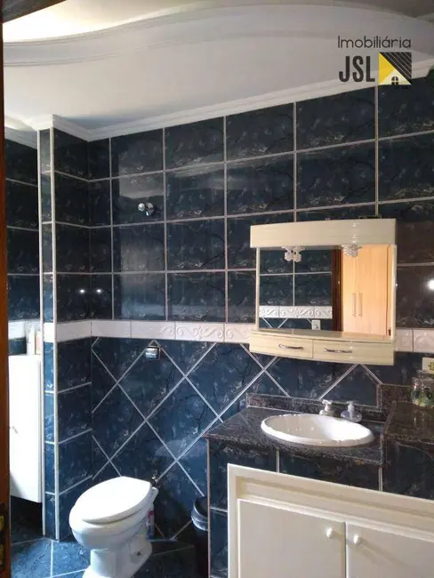 Foto 7 de Sobrado com 3 quartos à venda, 264m2 em Vera Cruz, Cacapava - SP