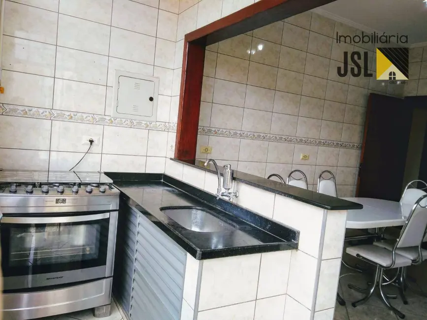 Foto 4 de Sobrado com 3 quartos à venda, 264m2 em Vera Cruz, Cacapava - SP